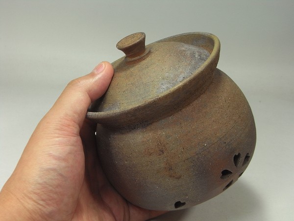 備前焼わかくさ｜[18137]ガーリックポット（渡邊琢磨）